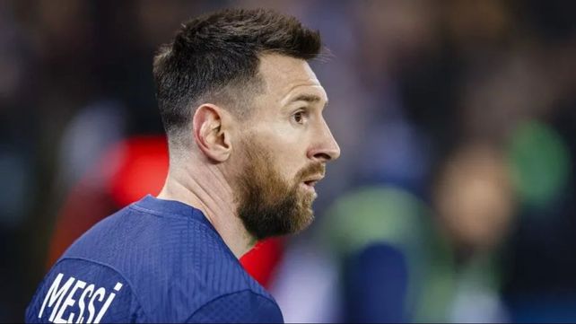 Lionel Messi es tentado con ofertas millonarias