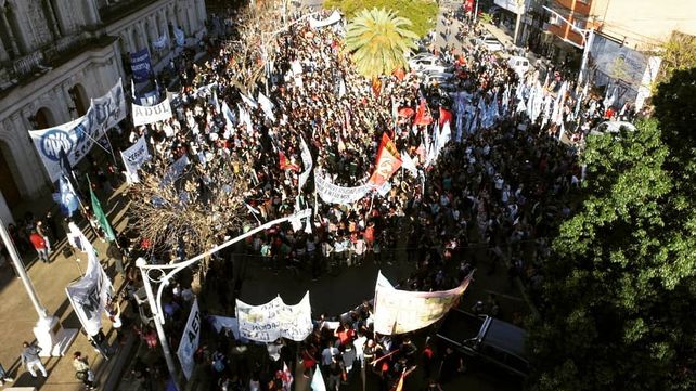 Cómo sigue el conflicto estudiantil en las universidades en Santa Fe