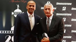 Juan Sebastián Verón y Juan Ramón Verón en un evento de la Copa Libertadores de América