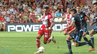 Unión sufre por la falta de gol, convirtió apenas ocho en 11 partidos y nunca logró reemplazar a Jonatan Álvez.