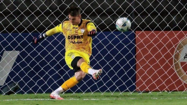 Cardozo, sincero en Unión: Hipotecamos las chances de pasar por los goles en contra Cardozo, sincero en Unión: Hipotecamos las chances de pasar por los goles en contra