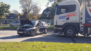 Tremendo choque en Alem: un conductor permanece en observación en el Cullen