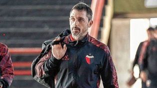 Martín Minella analizó a Colón y pidió paciencia en la Primera Nacional