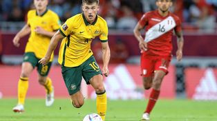 Australia jugará el Mundial tras vencer en los penales a Perú.