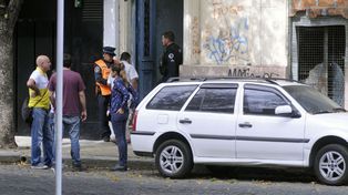 Dos niños mueren calcinados en un taller clandestino de ropa en Flores