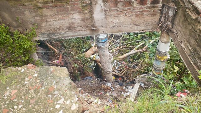 La Municipalidad de Paraná advirtió un riesgo inminente de desmoronamientos en un sector del Puerto Viejo