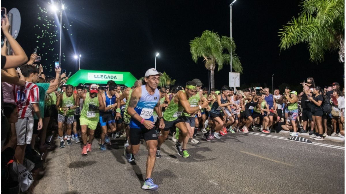Pasó la quinta edición de la Carrera Nocturna en Paraná