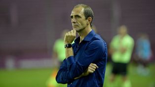 Leandro Somoza tiene como prioridad cubrir tres puestos, uno por cada línea.
