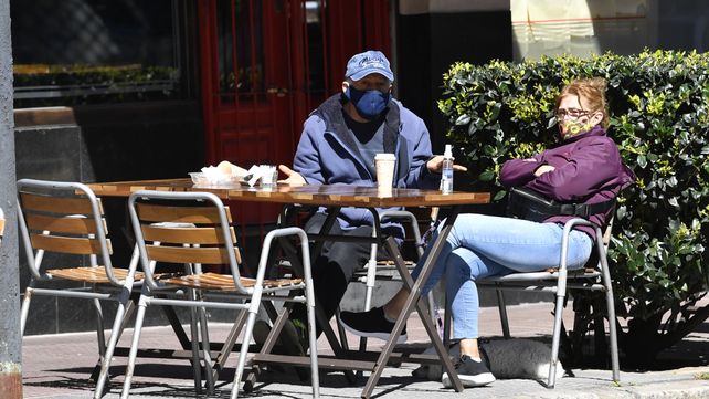 Siguen creciendo los contagios en Argentina: confirmaron 12.259 nuevos casos