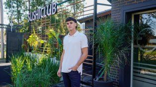 Bautista Loeschbor, titular en Rosario y en Funes de la franquicia de sushi premium.