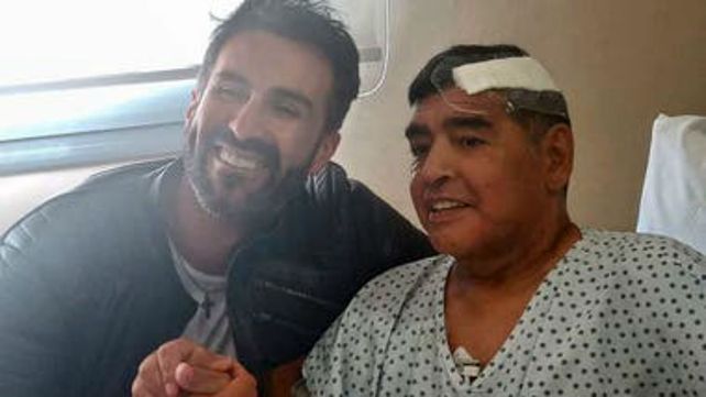 El médico Leopoldo Luque quedó imputado por homicidio culposo por la muerte de Maradona