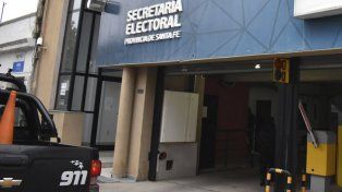 Los efectivos policiales custodiarán los locales de votación para las elecciones del 10 de septiembre.