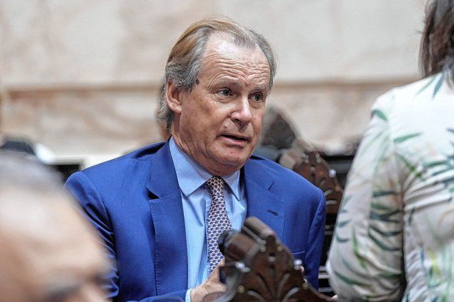 Bordet: Rechazamos el veto presidencial porque no hay equilibrio fiscal posible sin justicia social.