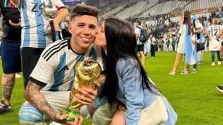 Enzo Fernández y Valentina Cervantes