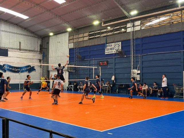 La Copa AVR entró en su recta final. El martes 15 se definirá si hay nuevo campeón o no.