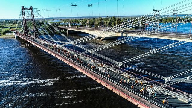 Más de dos mil personas participaron de la Santa Fe corre: mirá las mejores fotos