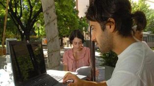 Proponen que haya wi-fi para todos en los espacios públicos