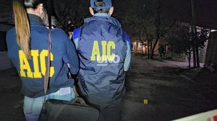 Noche violenta y fatal en barrio Los Troncos. Asesinaron a balazos a un hombre de 28 años.&nbsp;