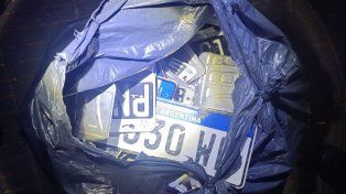 Ladrón multimarcas: lo atraparon con decenas de patentes robadas a vehículos