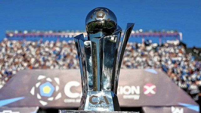 Copa Argentina: Boca-Central Norte y River-Excursionistas.