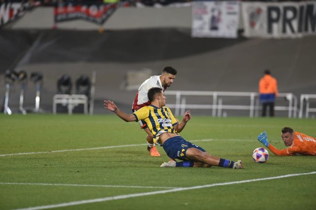 Central la guapeó hasta el final y se trajó un triunfazo de cancha de River