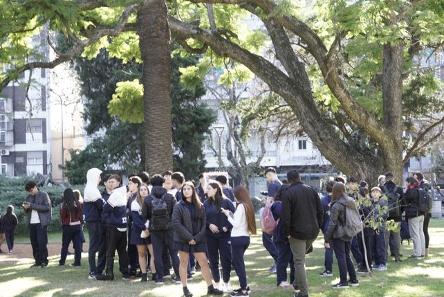En Plaza López. Estudiantes