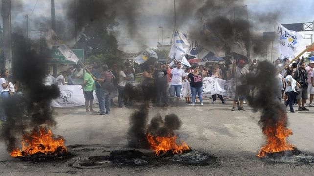 El piquete donde ocurrió el siniestro está ubicado en el acceso Norte a San Lorenzo.