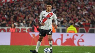 River Plate le gana a Racing en el Monumental en uno de los clásicos de la fecha 14
