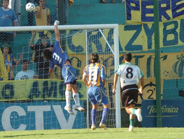 Vuela Broun. Fatura se exige al máximo en aquel partido del 9 de abril de 2006
