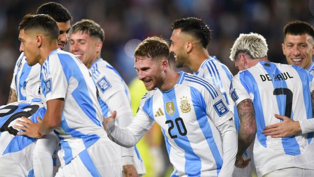 Argentina volverá a jugar en el Monumental tras golear 3-0 a Chile en la fecha 7.