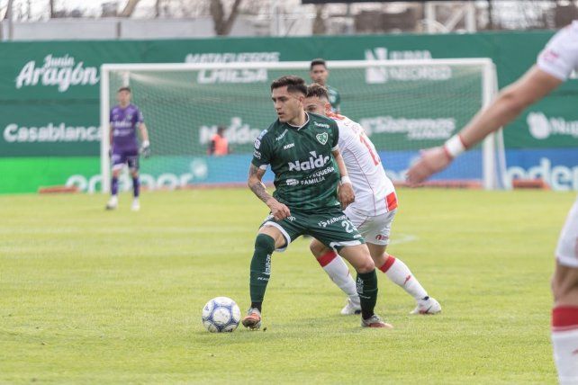 Sarmiento le ganó a Huracán de local.