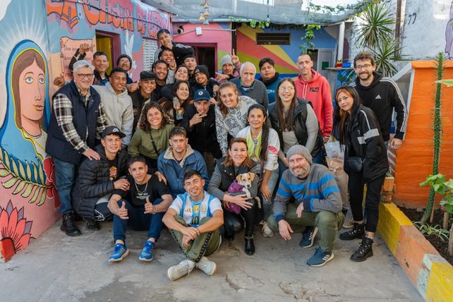 Enorme respuesta de los santafesinos para ayudar a pasar el invierno a personas en situación de calle