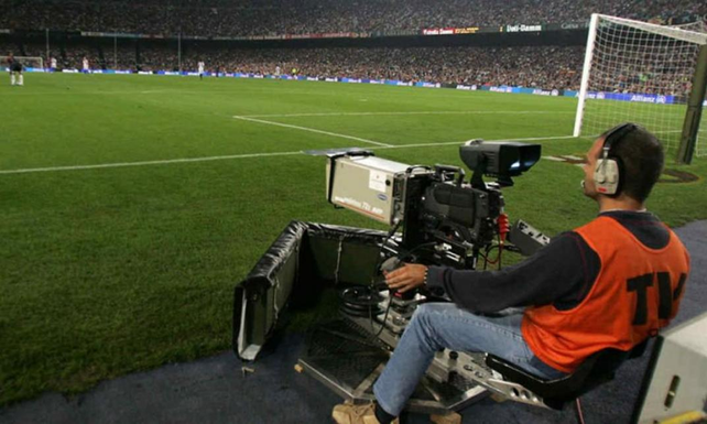 TNT Sports podr&iacute;a acceder a emitir f&uacute;tbol gratis por el coronavirus.&nbsp;