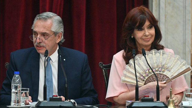 Cuáles fueron los gestos de Cristina durante el discurso presidencial
