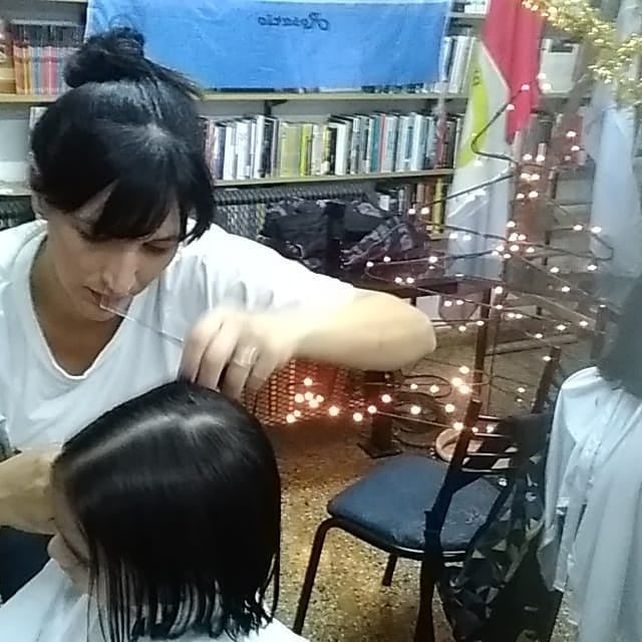 Para hacerse los rulos: el Día del Peluquero y la Peluquera llega con 50% menos de clientes