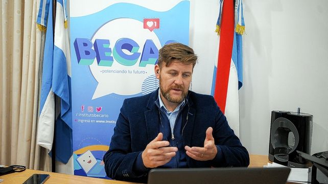Ate alertó que Bertoli designó al hermano en planta permanente