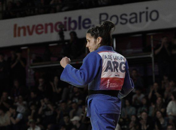 La medalla especial que se llevó Agustina De Lucía ante su gente