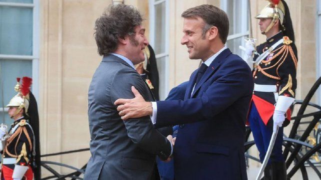 Macron y Milei dialogaron por teléfono