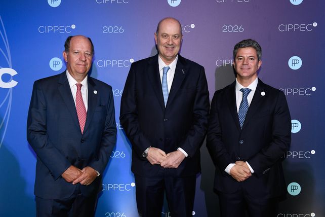 Cippec convocó a crecer o crecer y reunió al arco político en una noche clave donde La Capital dijo presente