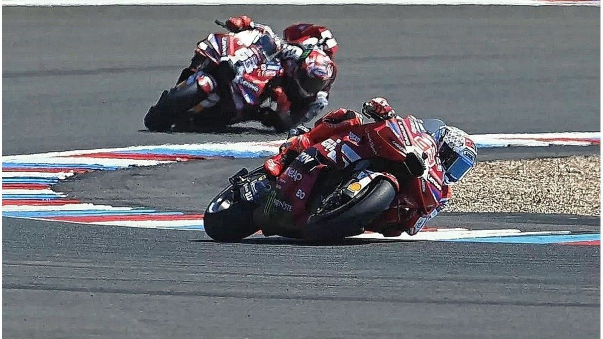 Marc Márquez se adueñó del Gran Premio de República Checa