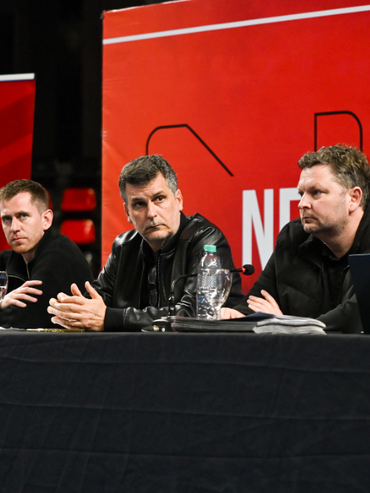 La asamblea de Newells aprobó el balance y suspendieron a Astore y exdirectivos