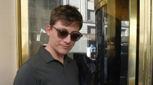 El asesor todoterreno de Milei negocia más poder y tensa la interna libertaria