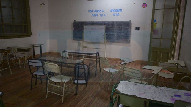 Aulas vacías. La falta de transporte público desde el martes tiene un fuerte impacto en los procesos de aprendizaje.