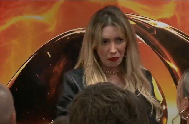 Carmiña hizo comentarios racistas y Gran Hermano la expulsó de la casa