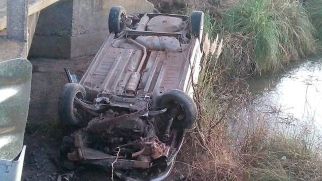 Tres heridos tras un violento vuelco en Ruta Provincial N° 6 a la altura de Gessler