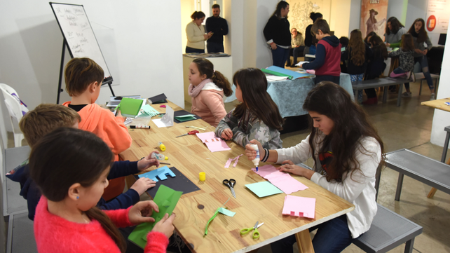 El 17 de julio se realizará en em Museo La Capital el segundo taller de construcción de libros en tres dimensiones.&nbsp;