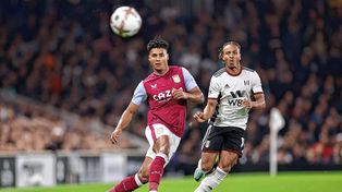 Aston Villa fue goleado por Fulham, con Dibu Martínez en el arco, por la Premier League.