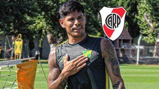 Agustín SantAnna se hizo la revisión médica.