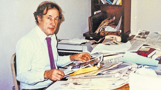 Robert Cox.