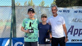 Felipe Anit, Branko Fleitas y Sebastián Bettiol regalaron una vibrante final en Sub 14 varones, en el Abierto de Menores FST.